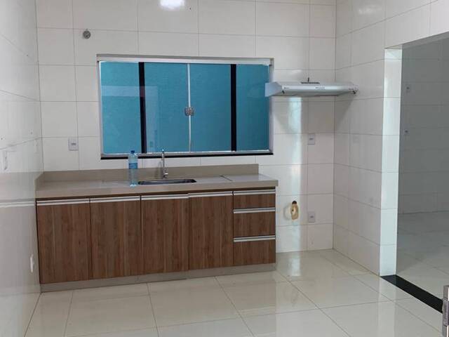 #77 - Casa para Locação em Juína - MT - 2